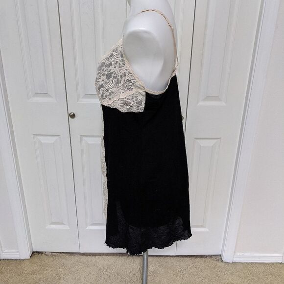 NWOT Hanky Panky Babydoll Nighty Black w/ Ivory Lace Inset - Picture 5 of 6